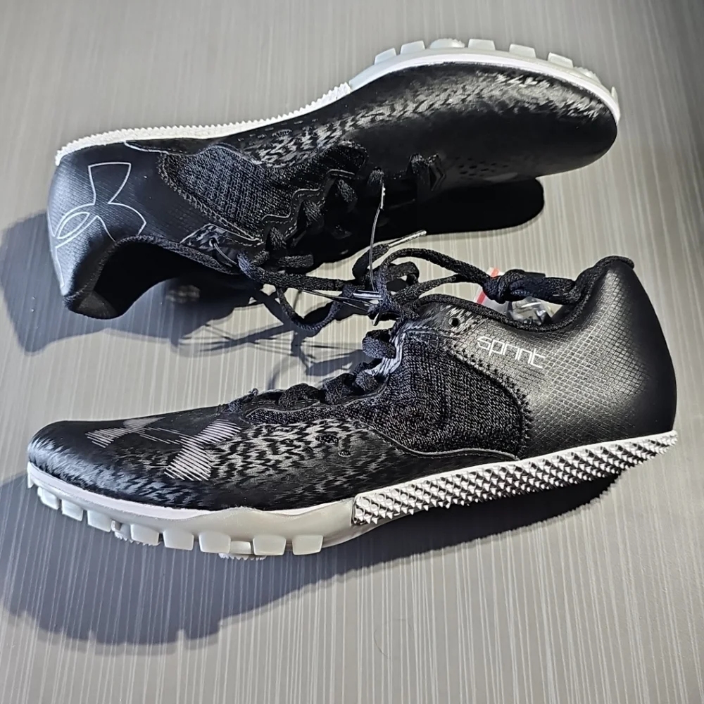 Under Armour Unisex Kick Spirit 4 Track & Field Shoes Men's 10/Women's 11.5 NWOT